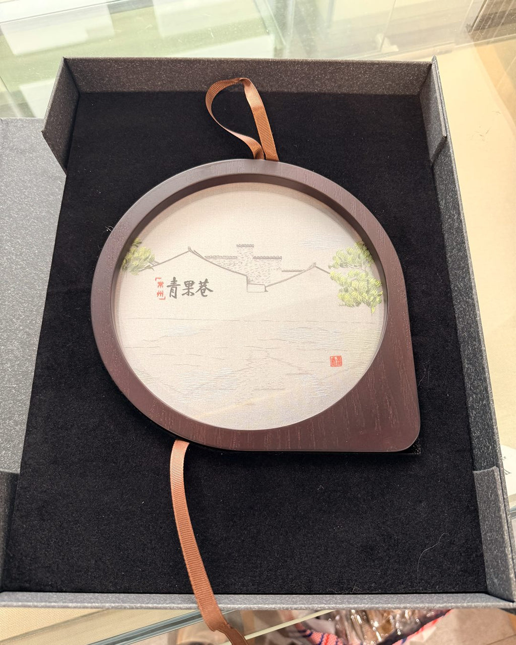 Custom silk embroidery in wooden frame with gift box packaging