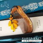 Hand-carved black sandalwood comb side profile – ergonomic design